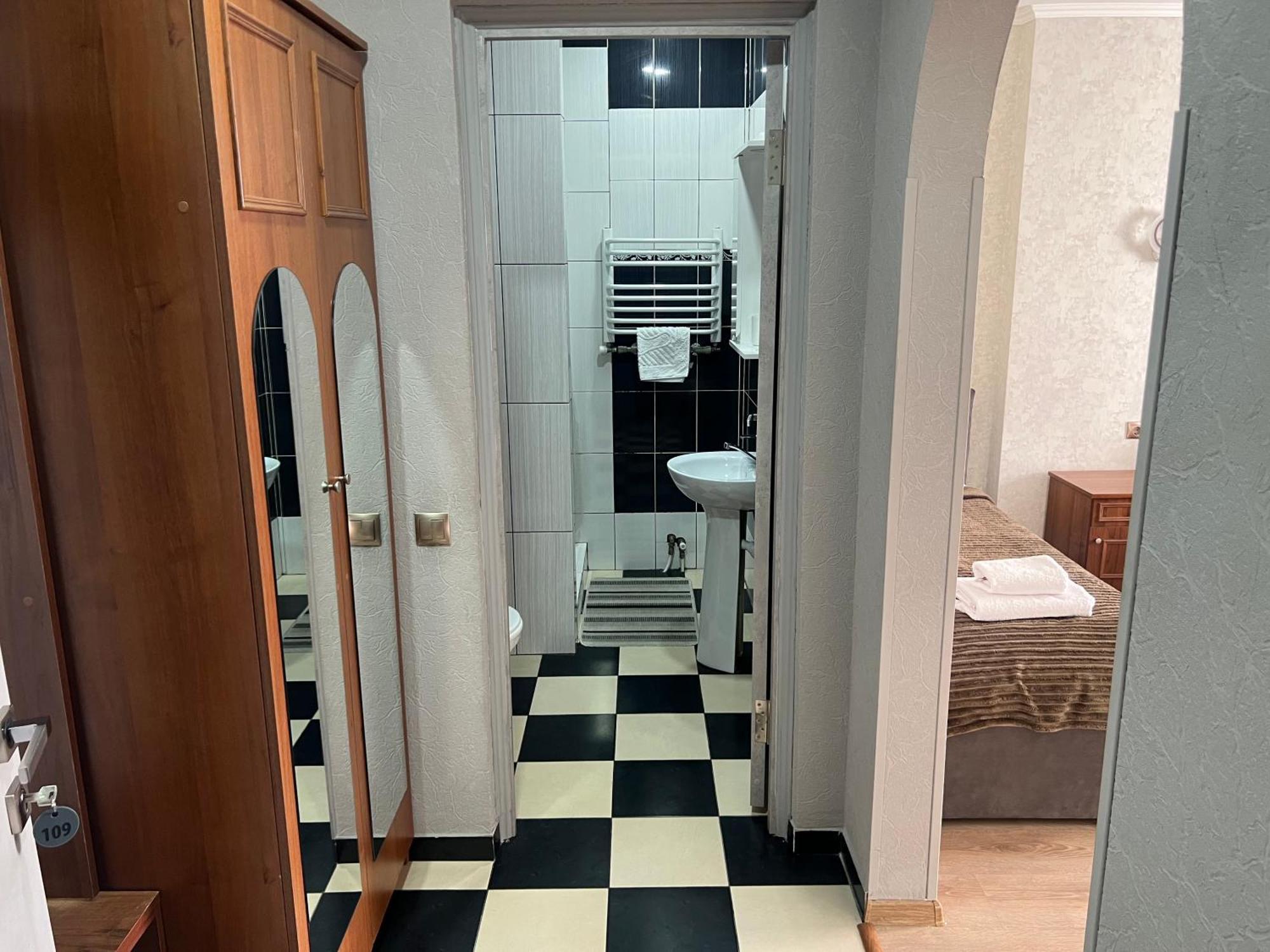 Готель «У Батька» Trouskavets Extérieur photo
